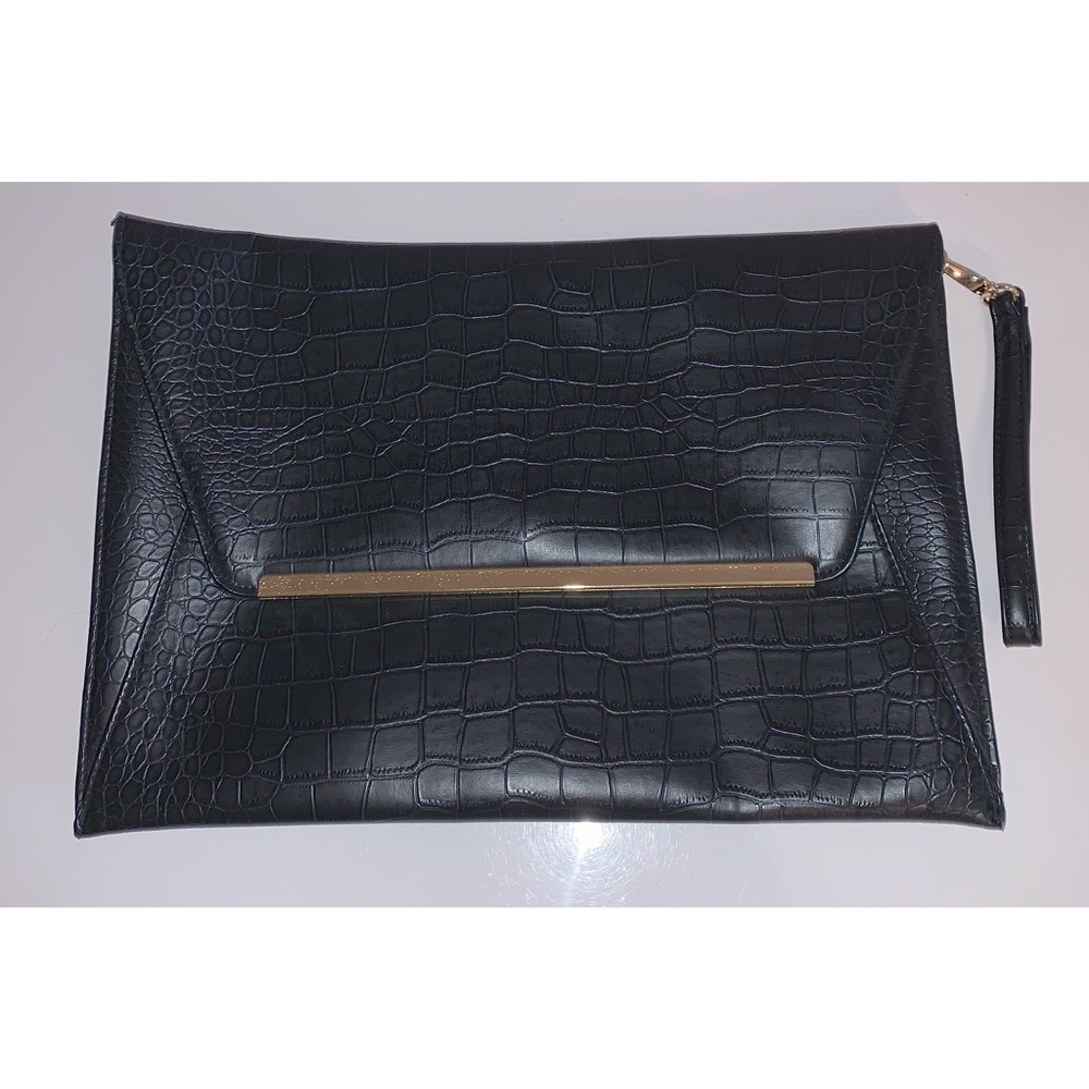 Black Clutch